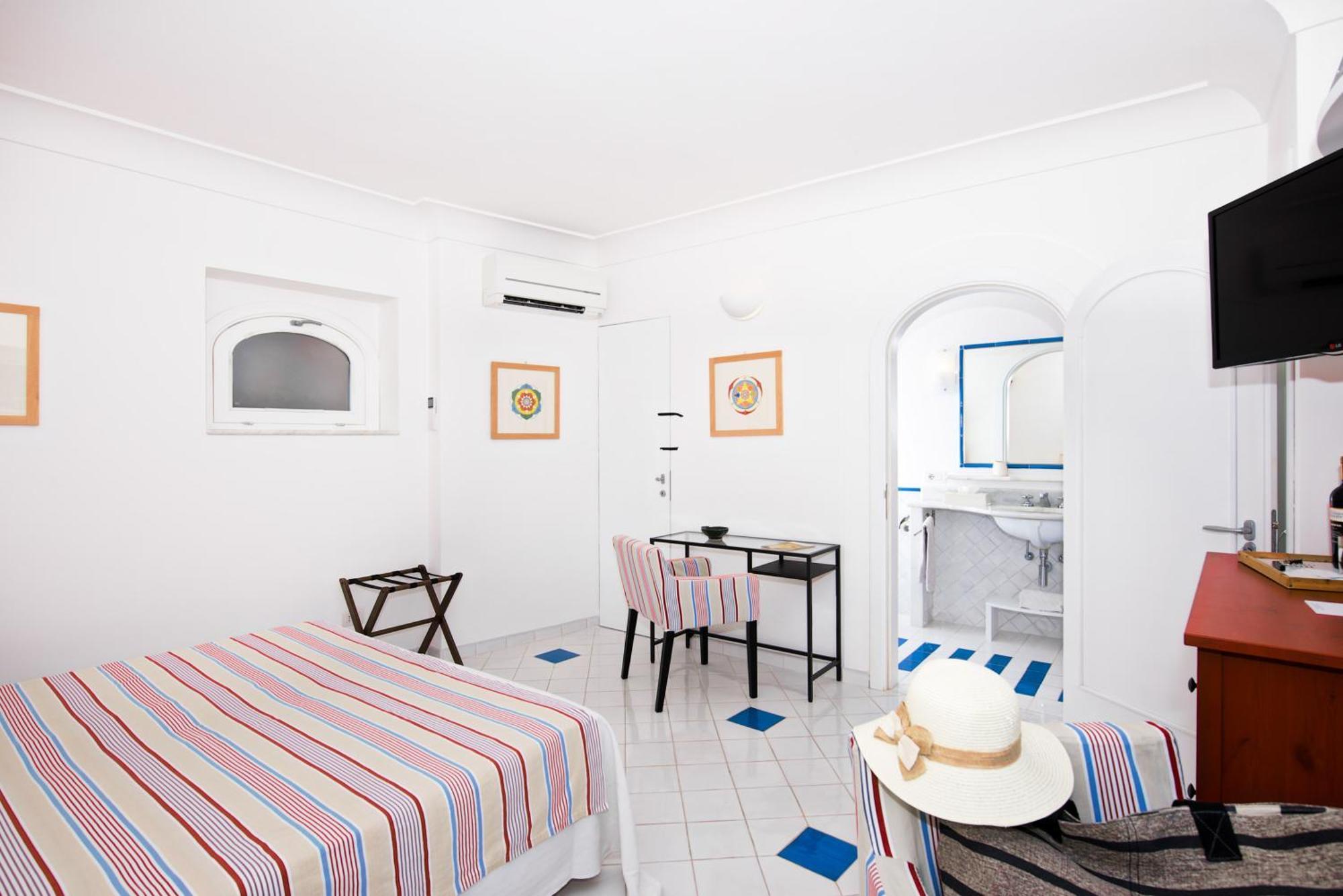 Hotel Miramare Positano Bagian luar foto