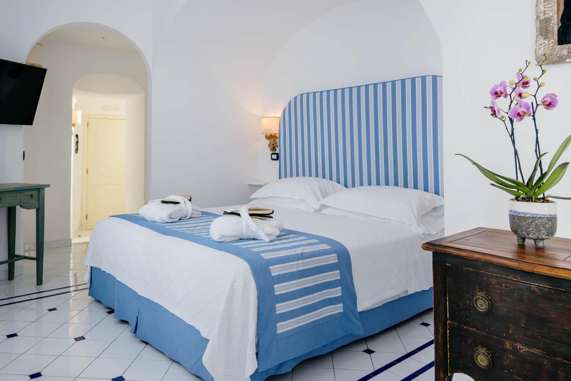 Hotel Miramare Positano Bagian luar foto